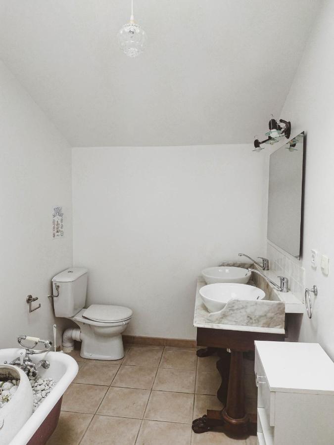 La Laujere Ivie - Gite & Piscine Privative Saint-Hilaire-du-Bois  Dış mekan fotoğraf