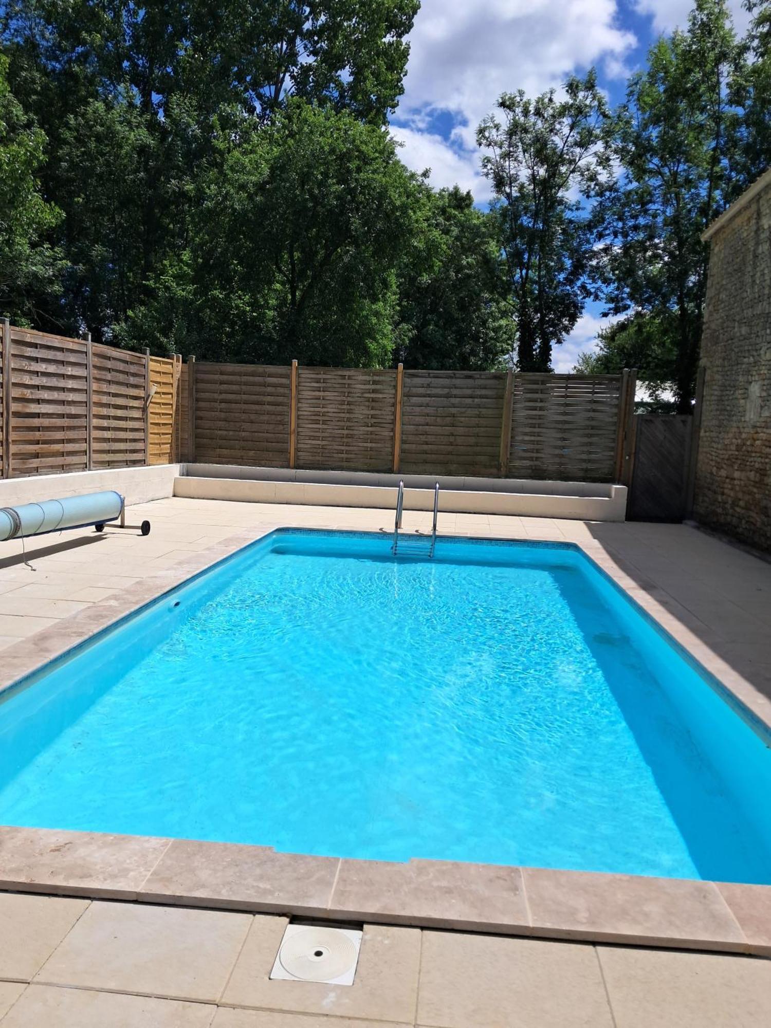La Laujere Ivie - Gite & Piscine Privative Saint-Hilaire-du-Bois  Dış mekan fotoğraf